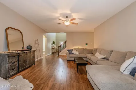206 Hemming Way Jacksonville NC 28546