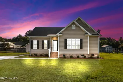 4814 Green Wing Road Wilson NC 27893