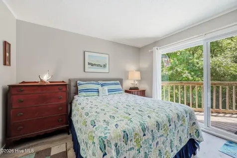 650 Salter Path Road Pine Knoll Shores NC 28512