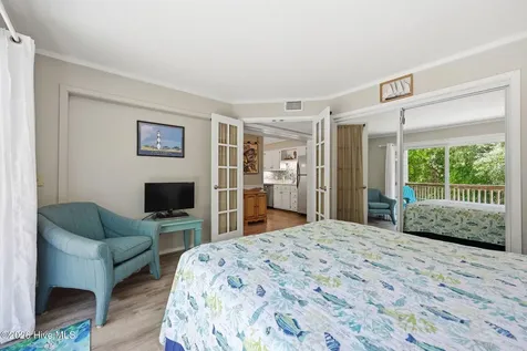 650 Salter Path Road Pine Knoll Shores NC 28512