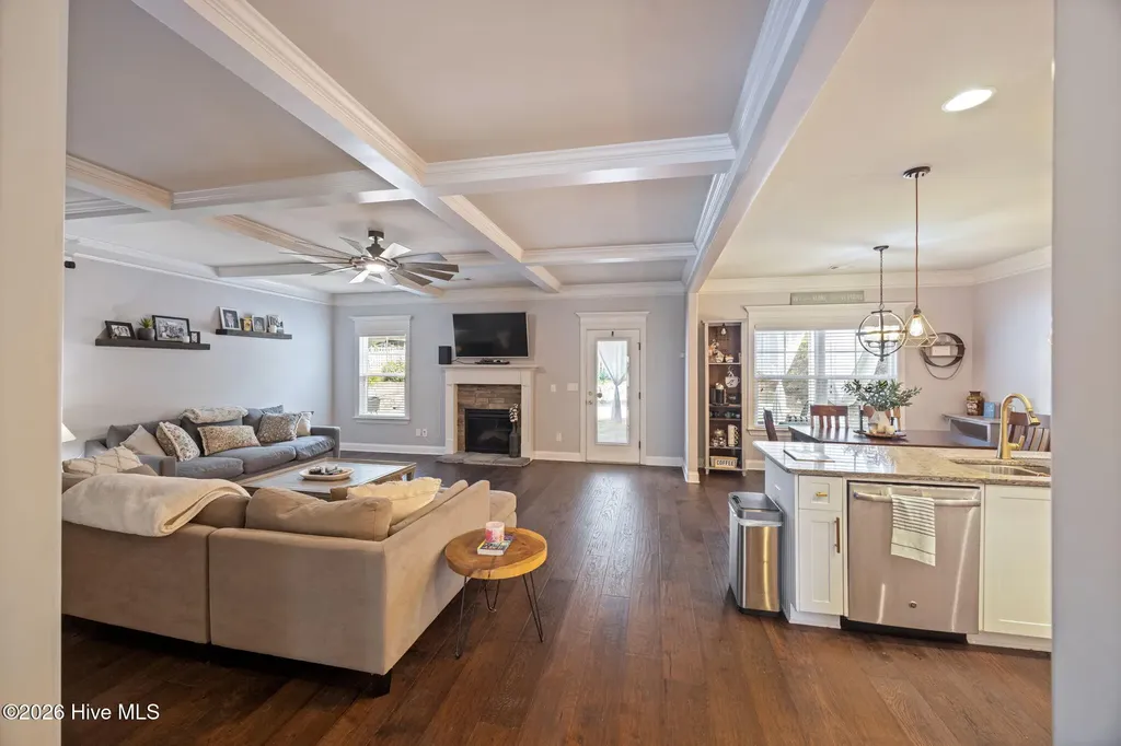 5768 Whispering Pines Way Evans GA 30809