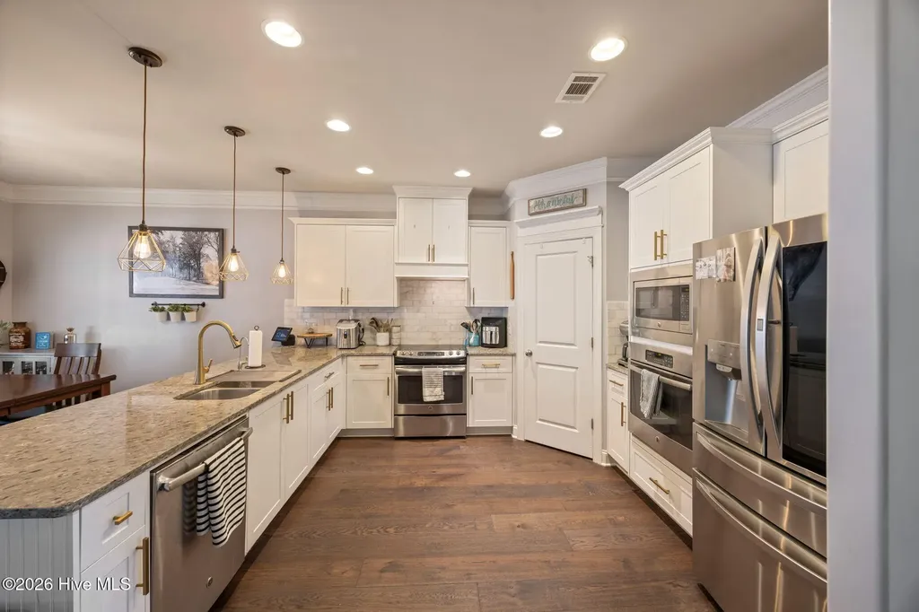 5768 Whispering Pines Way Evans GA 30809