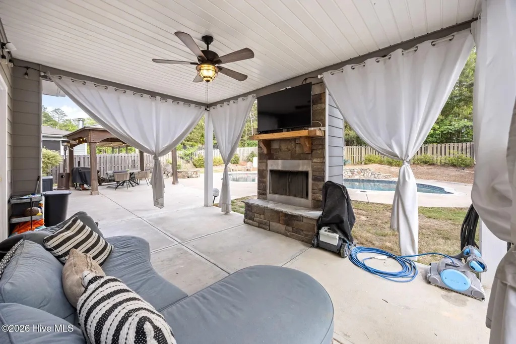 5768 Whispering Pines Way Evans GA 30809