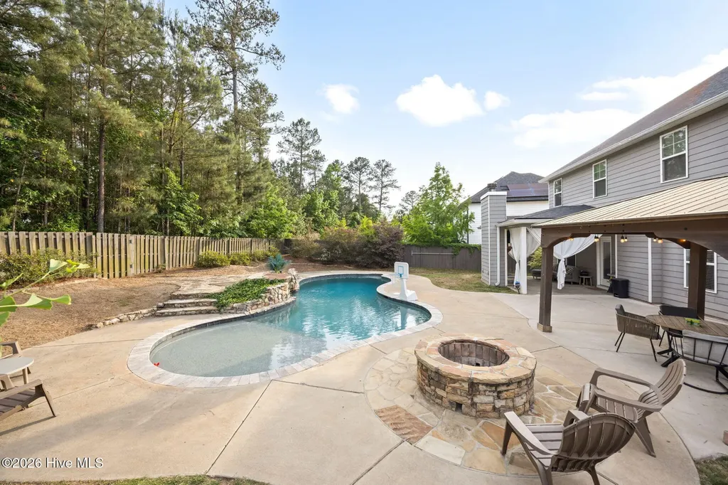 5768 Whispering Pines Way Evans GA 30809