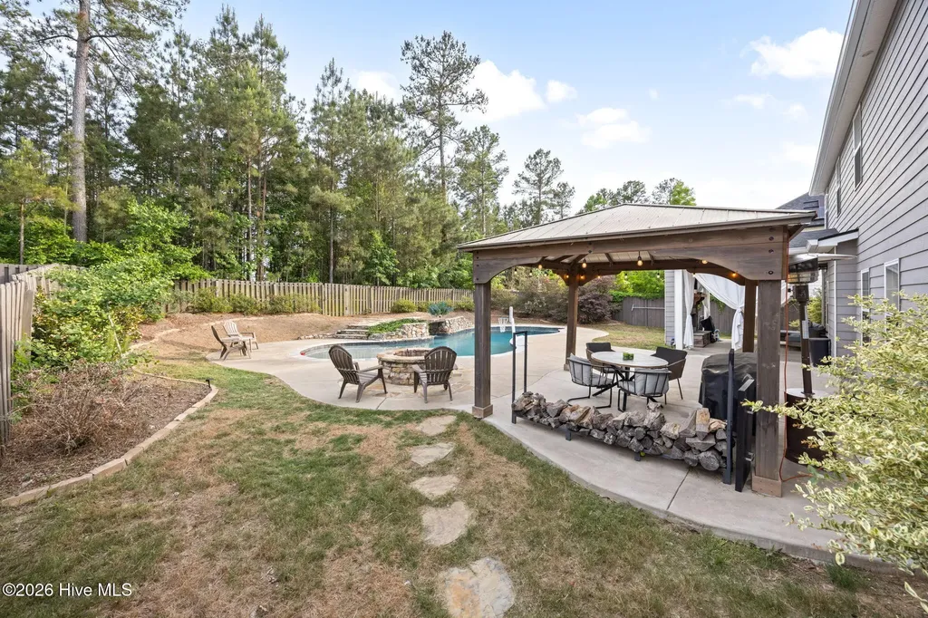 5768 Whispering Pines Way Evans GA 30809