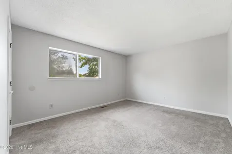 200 Myrtlewood Circle Jacksonville NC 28546
