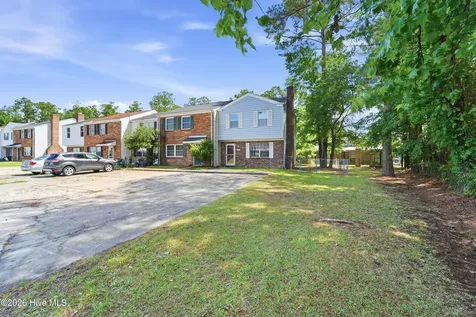 200 Myrtlewood Circle Jacksonville NC 28546