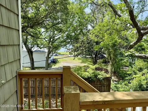 2807 Arendell Street Morehead City NC 28557