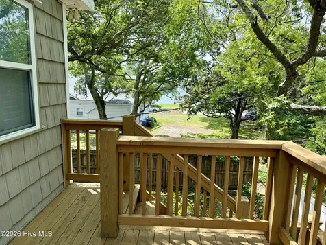 2807 Arendell Street Morehead City NC 28557