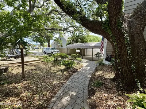 2807 Arendell Street Morehead City NC 28557