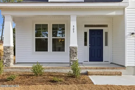 903 Red Sail Road New Bern NC 28560