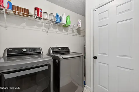 104 Pine Needle Drive Hubert NC 28539