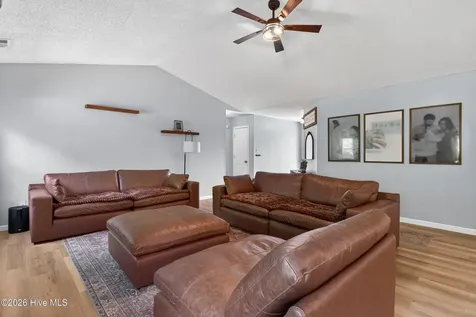 104 Pine Needle Drive Hubert NC 28539