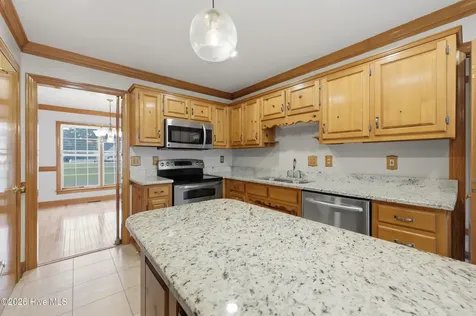 146 N Point Boulevard Moyock NC 27958