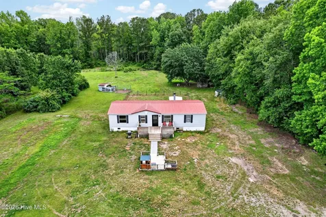 6954 Maple Road NW Ash NC 28420