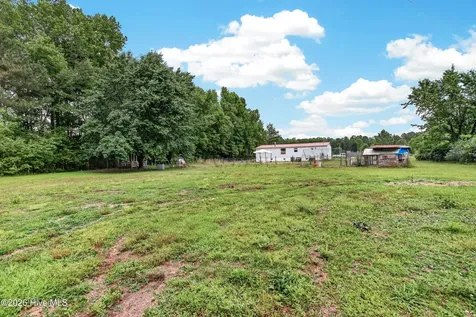 6954 Maple Road NW Ash NC 28420