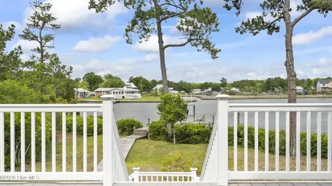 1037 Meridian Drive Sneads Ferry NC 28460