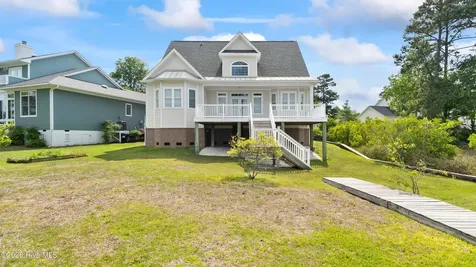 1037 Meridian Drive Sneads Ferry NC 28460