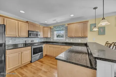 104 NE 8th Street Oak Island NC 28465