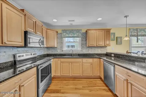 104 NE 8th Street Oak Island NC 28465