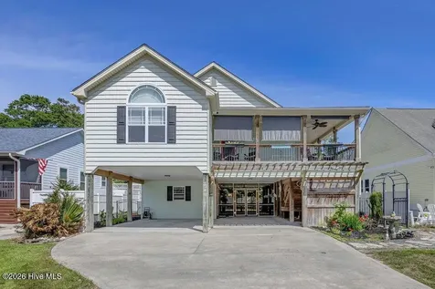 104 NE 8th Street Oak Island NC 28465
