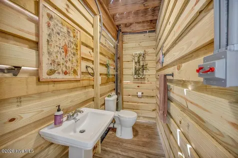 104 NE 8th Street Oak Island NC 28465