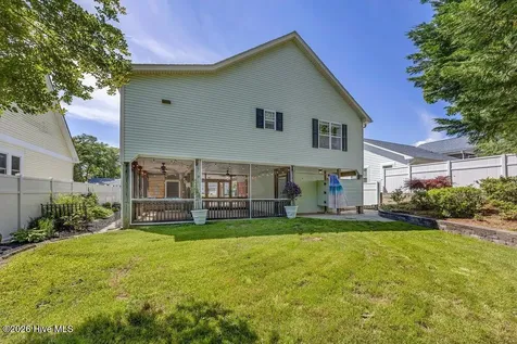 104 NE 8th Street Oak Island NC 28465
