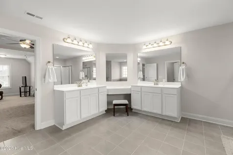 204 W Broughton Lane Rocky Point NC 28457