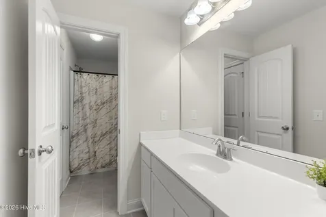 204 W Broughton Lane Rocky Point NC 28457