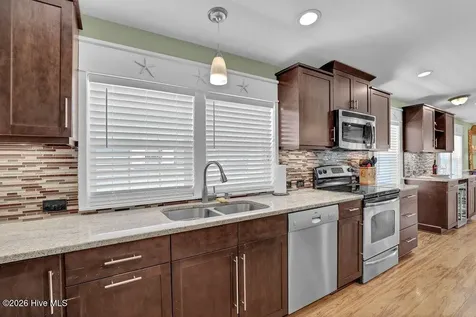 4090 4th Street Surf City NC 28445