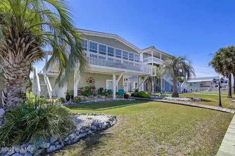 4090 4th Street Surf City NC 28445