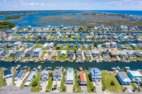 4090 4th Street Surf City NC 28445