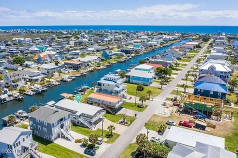 4090 4th Street Surf City NC 28445