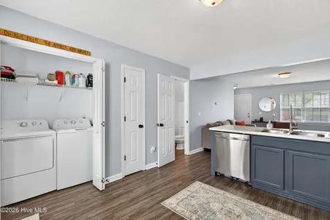 201 Lanieve Court Hubert NC 28539