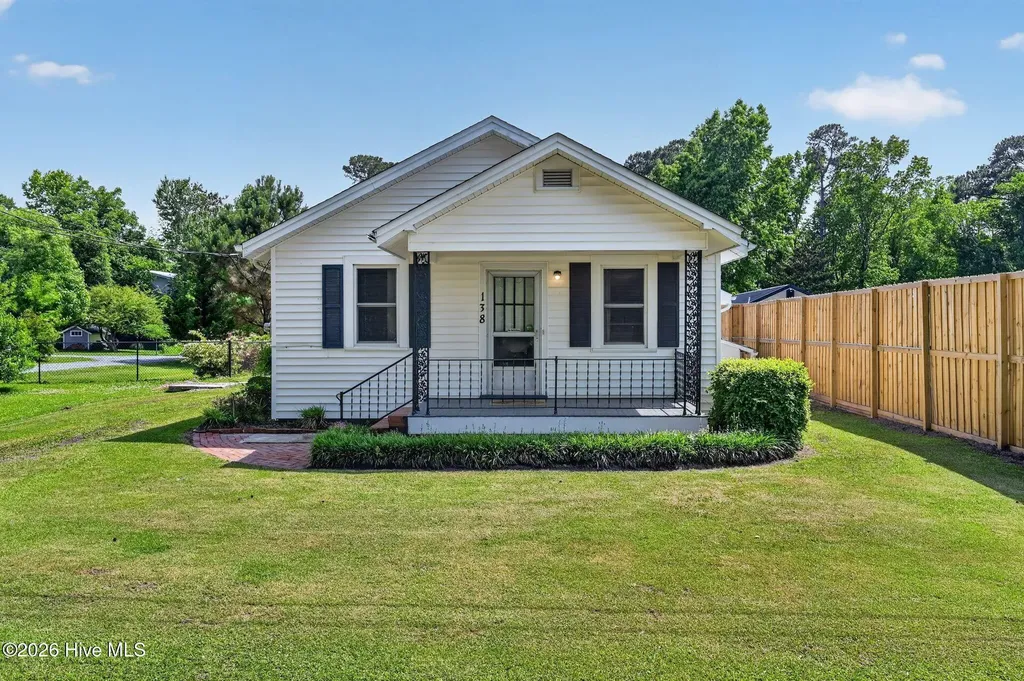 138 Victoria Drive Wilmington NC 28401