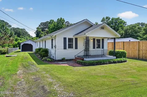 138 Victoria Drive Wilmington NC 28401