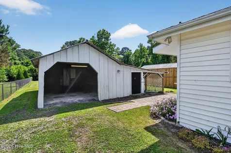 138 Victoria Drive Wilmington NC 28401