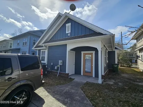1017 S 8th Street Wilmington NC 28401