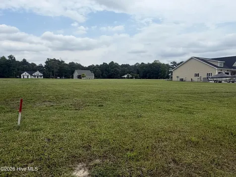 165 Bridgewater Drive S Bath NC 27808