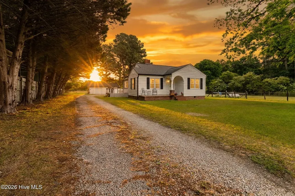 15951 Us Highway 15 501 Aberdeen NC 28315