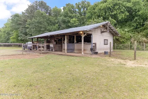 15951 Us Highway 15 501 Aberdeen NC 28315