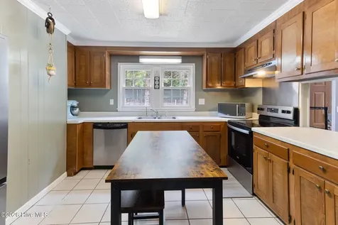 15951 Us Highway 15 501 Aberdeen NC 28315