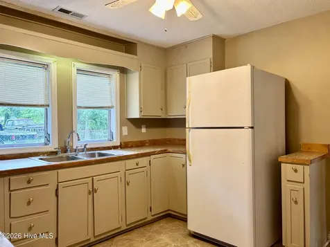 580 Gillikin Road Beaufort NC 28516