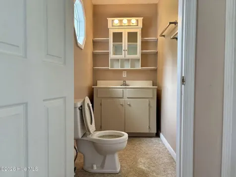 580 Gillikin Road Beaufort NC 28516