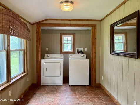 580 Gillikin Road Beaufort NC 28516