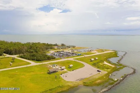 580 Gillikin Road Beaufort NC 28516