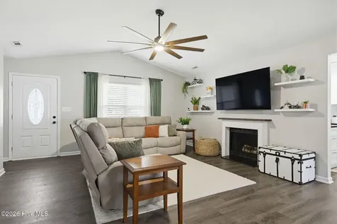 401 Harness Road Jacksonville NC 28546