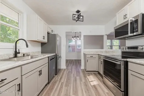 1009 River Street Jacksonville NC 28540