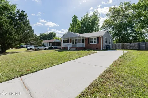 1009 River Street Jacksonville NC 28540