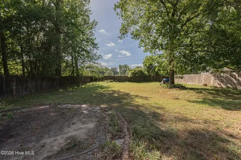 1009 River Street Jacksonville NC 28540